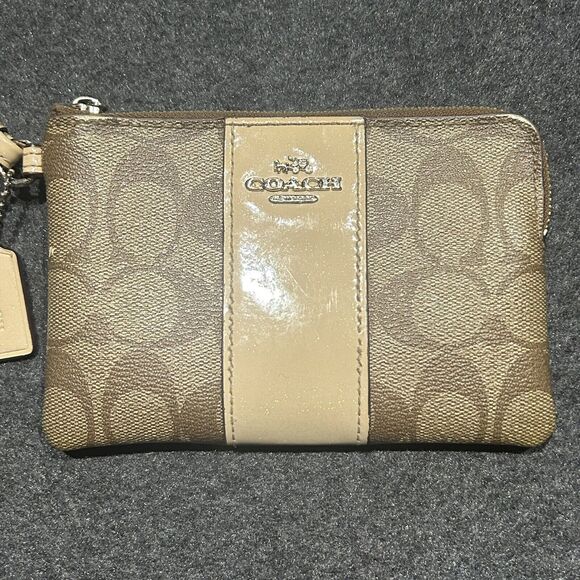 COACH F58035 Corner Zip Wristlet Signature Khaki PVC Ivory Leather Stripe - Picture 2 of 7